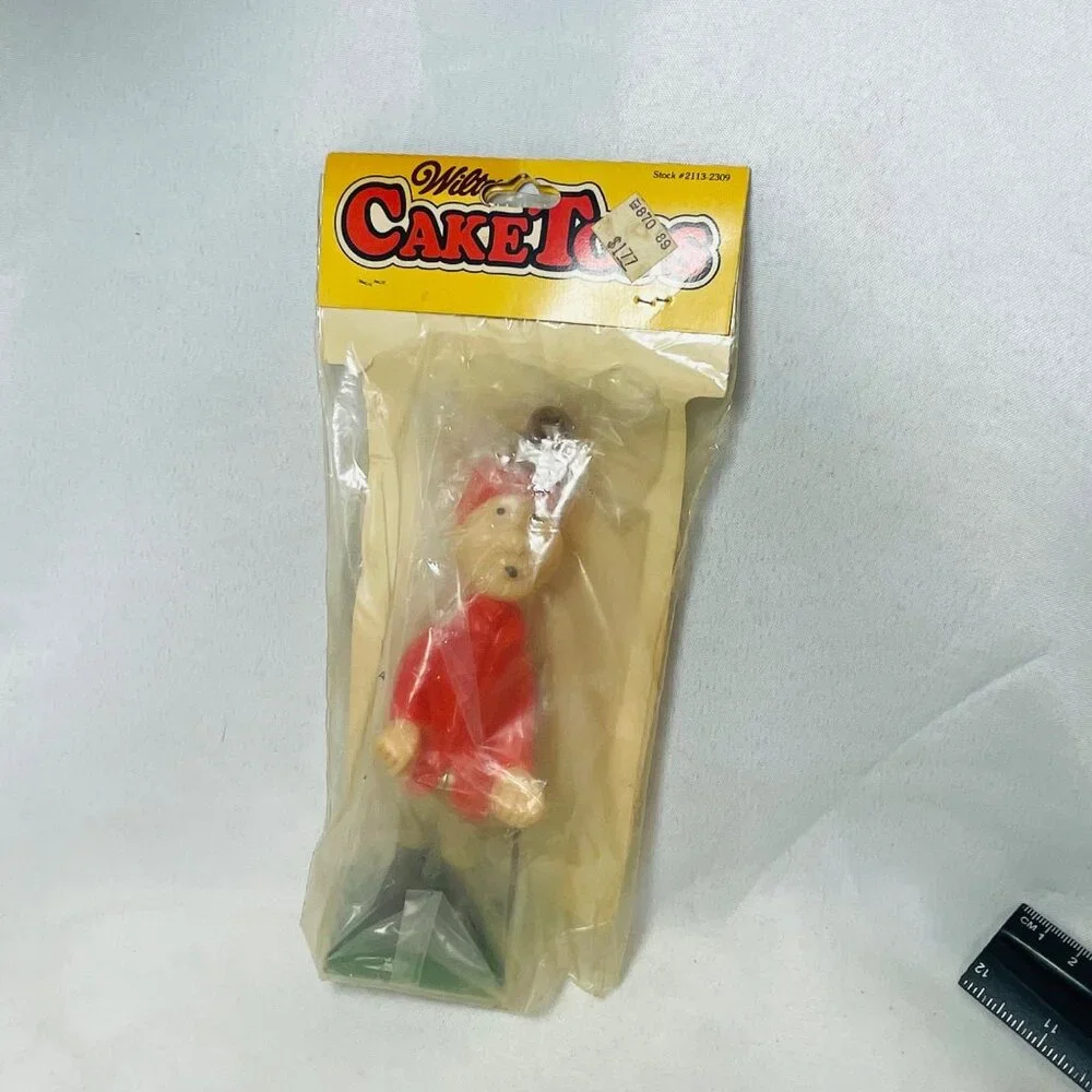Bewildered Duck Hunter Figurine 1972 Vintage Wilton Cake Topper 5.75 inches